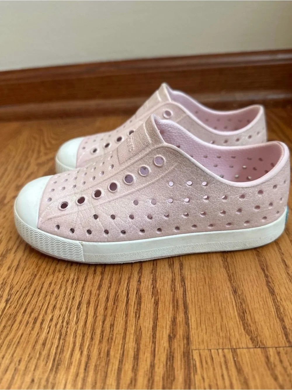 Native Girls Glitter Slip-On Shoes Pink C10